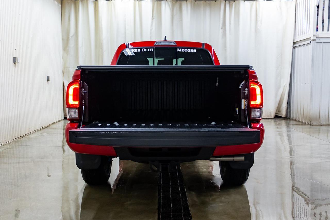 2018 Toyota Tacoma 4X4 Double Cab TRD Sport Leather Roof Nav Red Deer AB