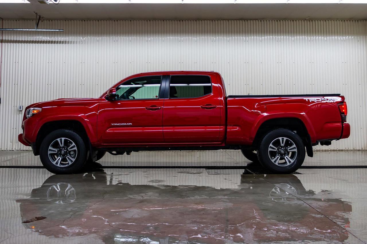 2018 Toyota Tacoma 4X4 Double Cab TRD Sport Leather Roof Nav Red Deer AB