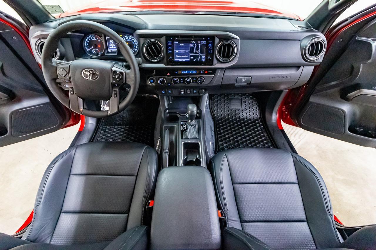 2018 Toyota Tacoma 4X4 Double Cab TRD Sport Leather Roof Nav Red Deer AB