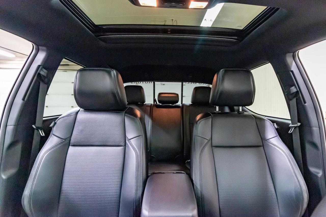 2018 Toyota Tacoma 4X4 Double Cab TRD Sport Leather Roof Nav Red Deer AB