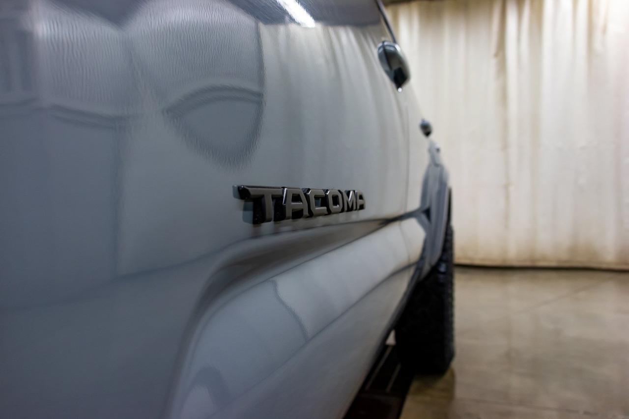 2018 Toyota Tacoma 4x4 Double Cab TRD Sport Red Deer AB