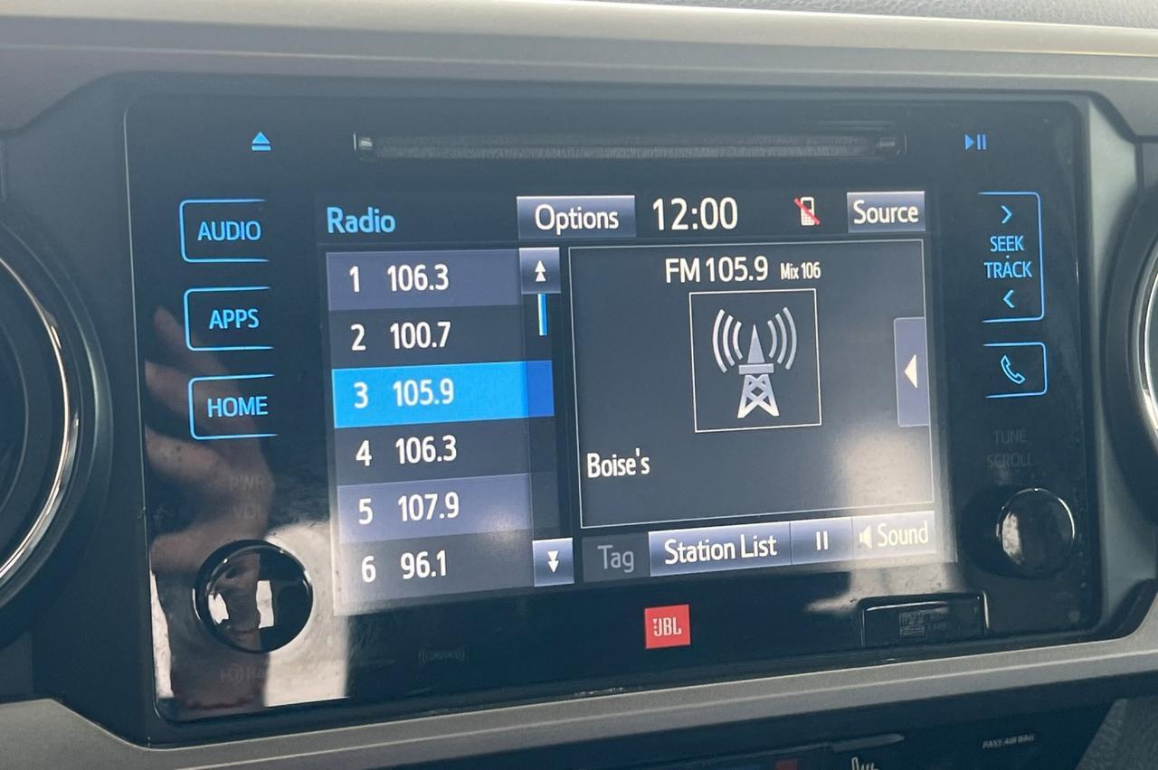 2018 Toyota Tacoma Limited Ontario OR