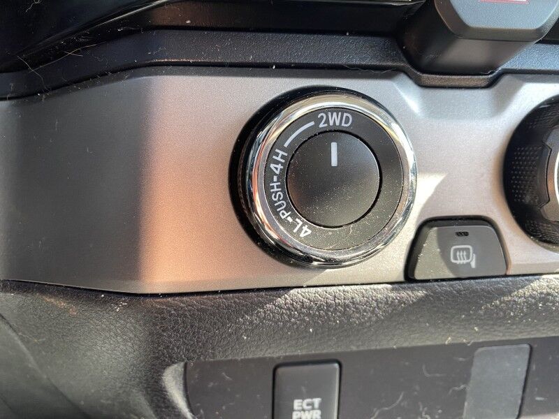 2018 Toyota Tacoma SR Bristol  PA