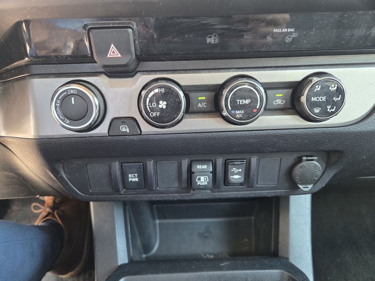 2018 Toyota Tacoma SR Charlton MA