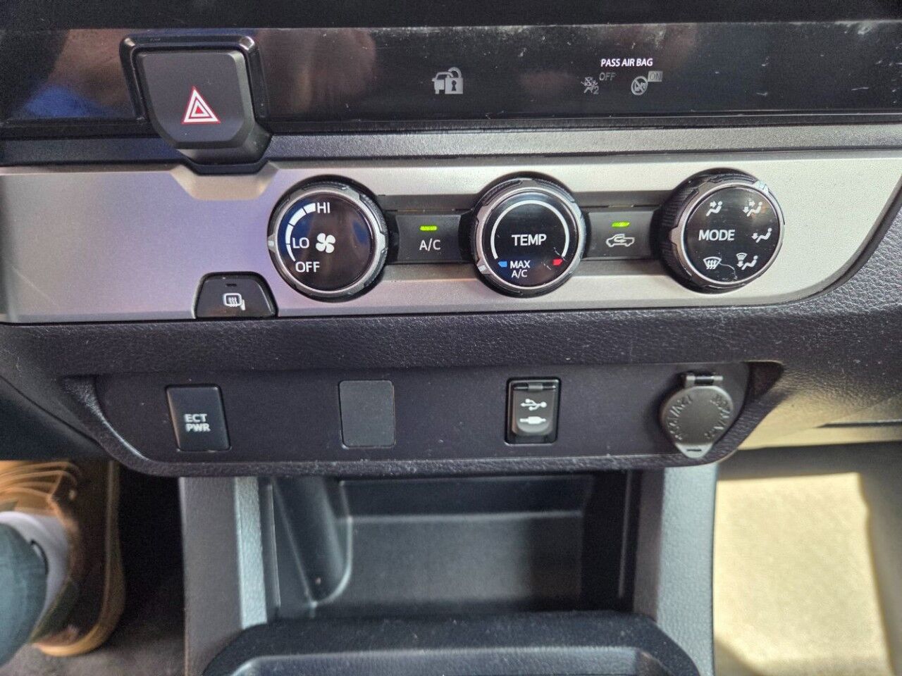 2018 Toyota Tacoma SR Charlton MA