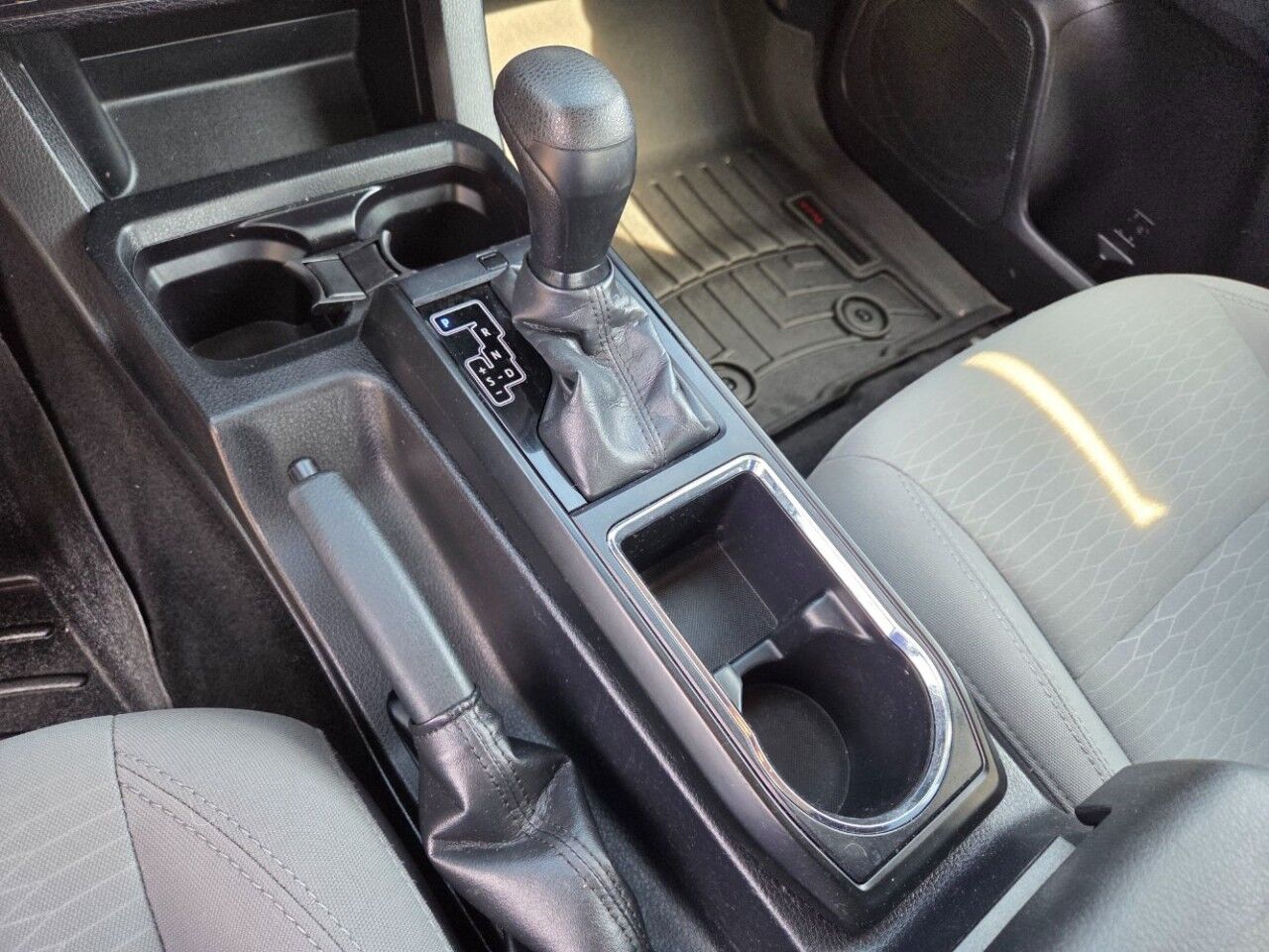 2018 Toyota Tacoma SR Charlton MA