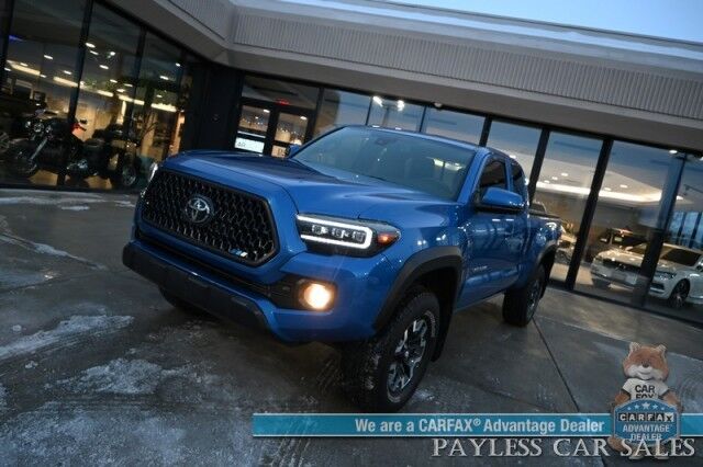 2018 Toyota Tacoma SR5 / 4X4 / Access Cab / Heated Cloth Seats / Navigation / Bluetooth / Back Up Camera / Cruise Control / USB Jacks / Push Button Start / Tonneau Cover / Bed Liner / Alloy Wheels / Low Miles / Tow Pkg Anchorage AK