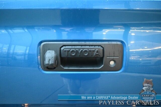 2018 Toyota Tacoma SR5 / 4X4 / Access Cab / Long Bed / Heated Cloth Seats / Navigation / Bluetooth / Back Up Camera / Cruise Control / USB Jacks / Push Button Start / Tonneau Cover / Bed Liner / Alloy Wheels / Tow Pkg Anchorage AK