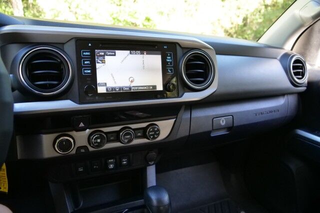 2018 Toyota Tacoma SR5 4X4 / Navigation / Adaptive Cruise! High Point NC
