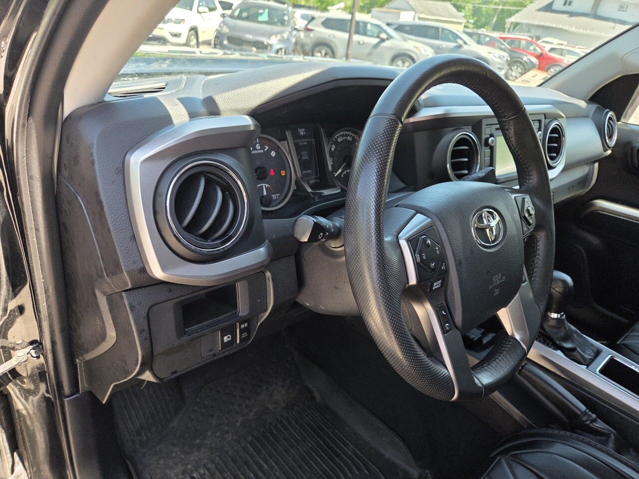 2018 Toyota Tacoma SR5 Charlton MA
