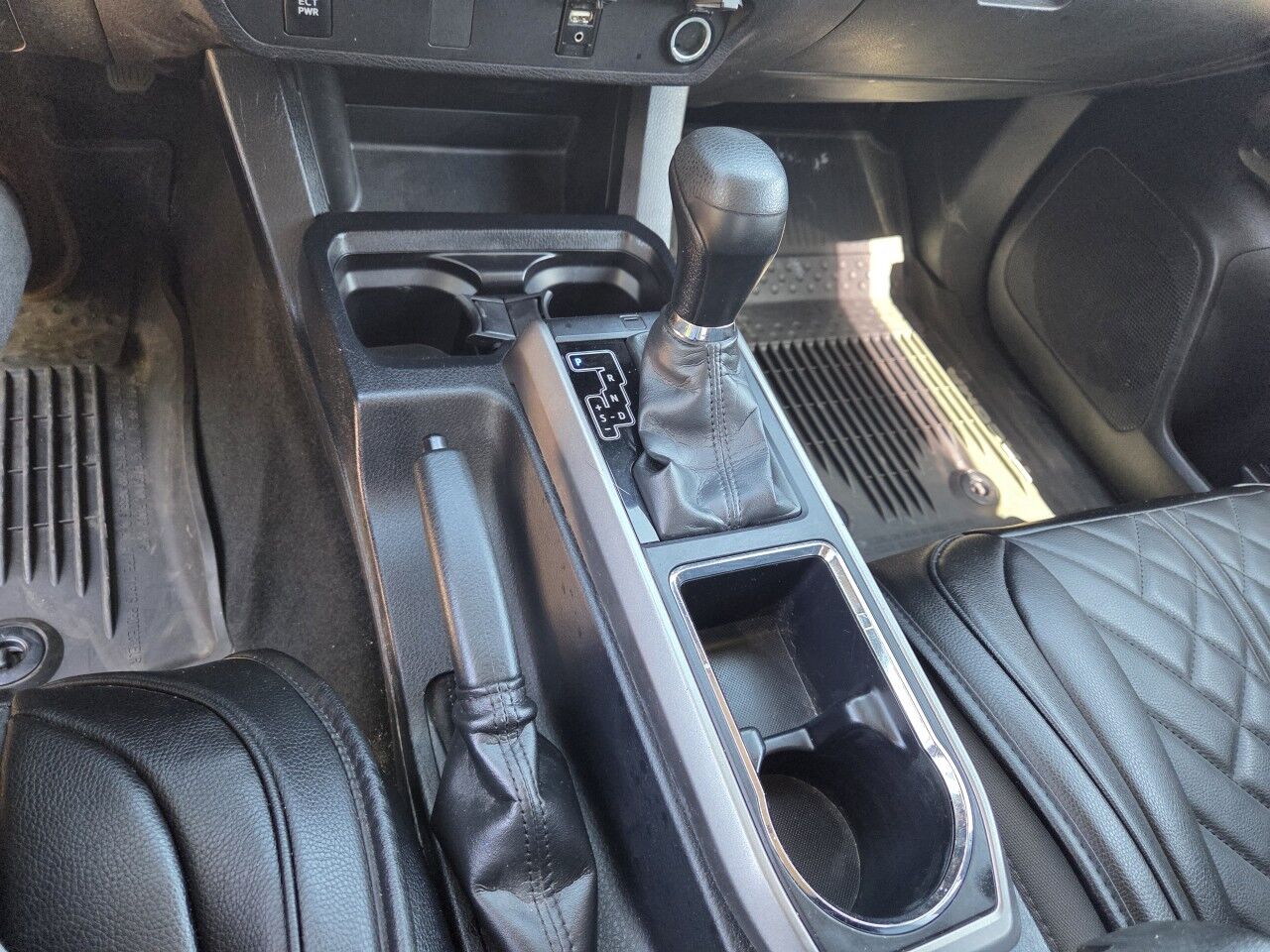 2018 Toyota Tacoma SR5 Charlton MA