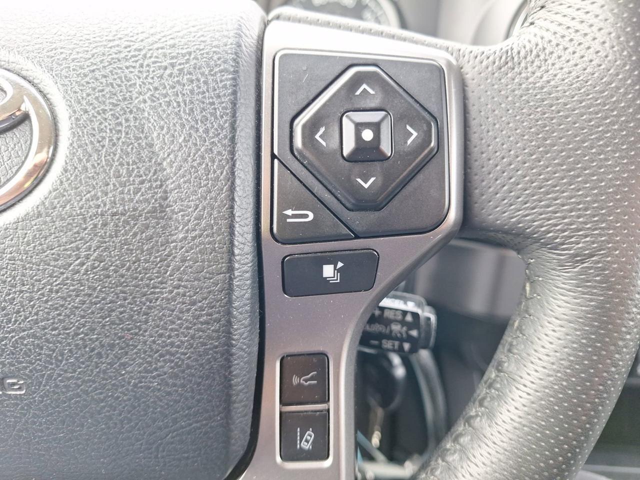 2018 Toyota Tacoma SR5 Hurst TX