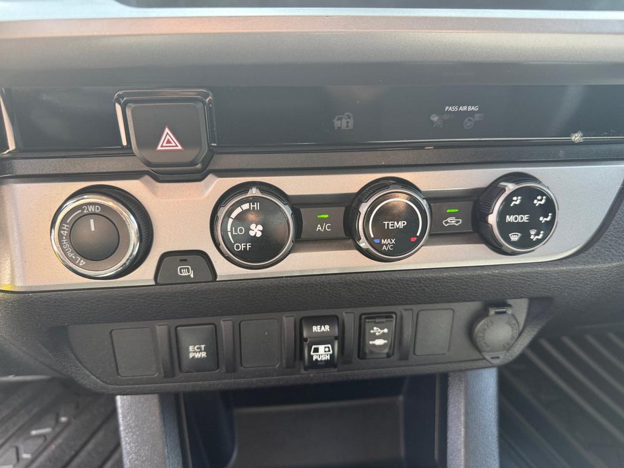 2018 Toyota Tacoma SR5 Castroville TX