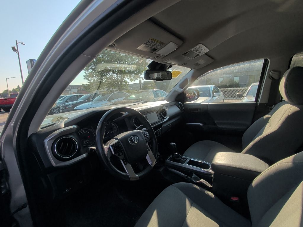 2018 Toyota Tacoma SR5 Worcester MA