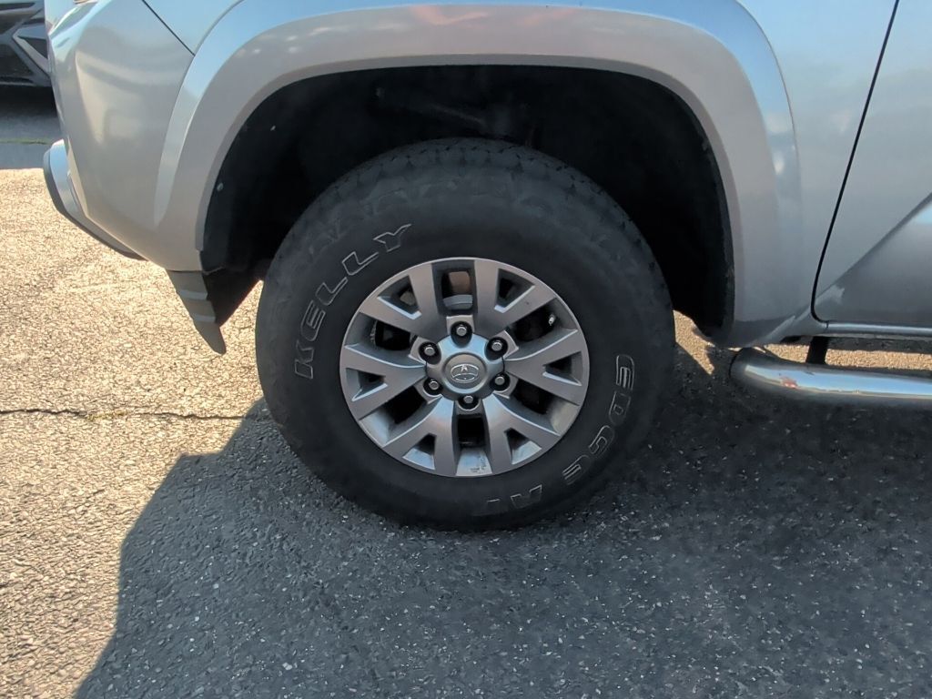 2018 Toyota Tacoma SR5 Worcester MA