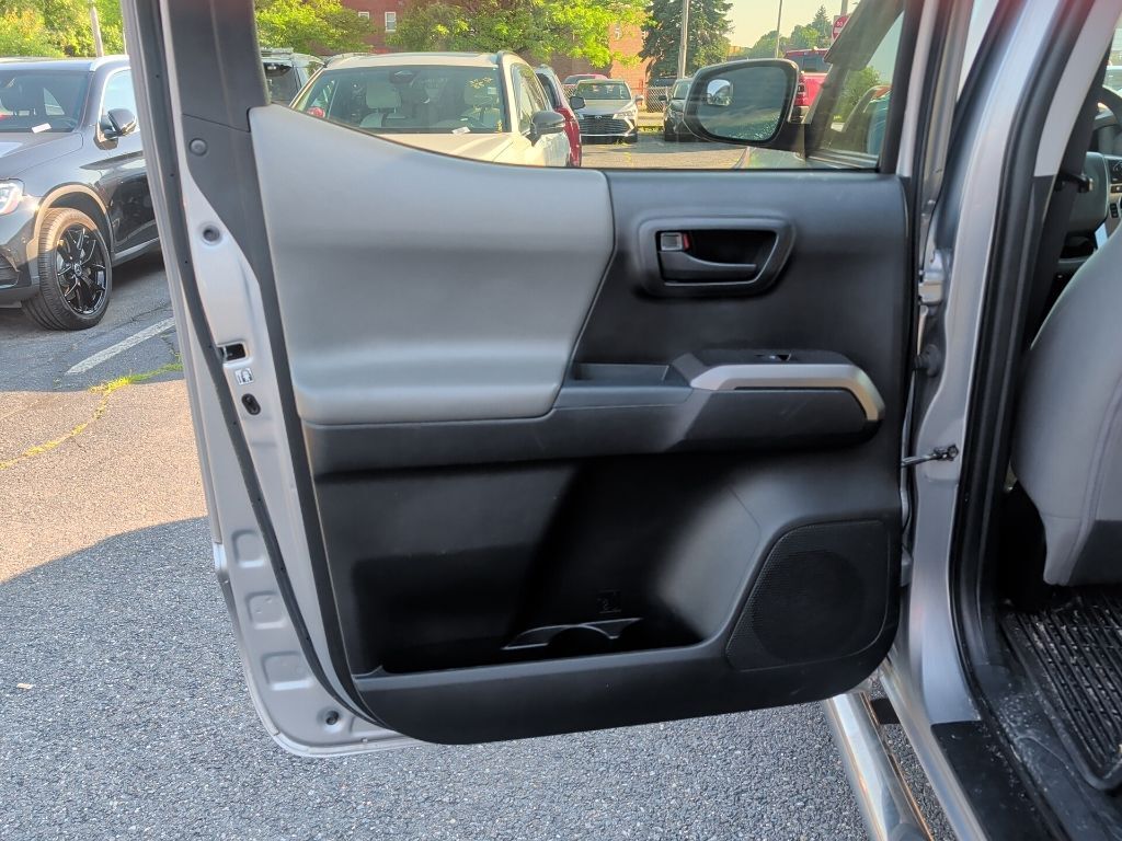 2018 Toyota Tacoma SR5 Worcester MA