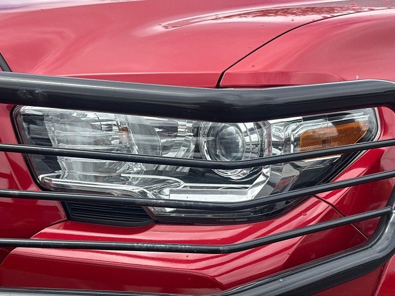 2018 Toyota Tacoma SR5 Worcester MA