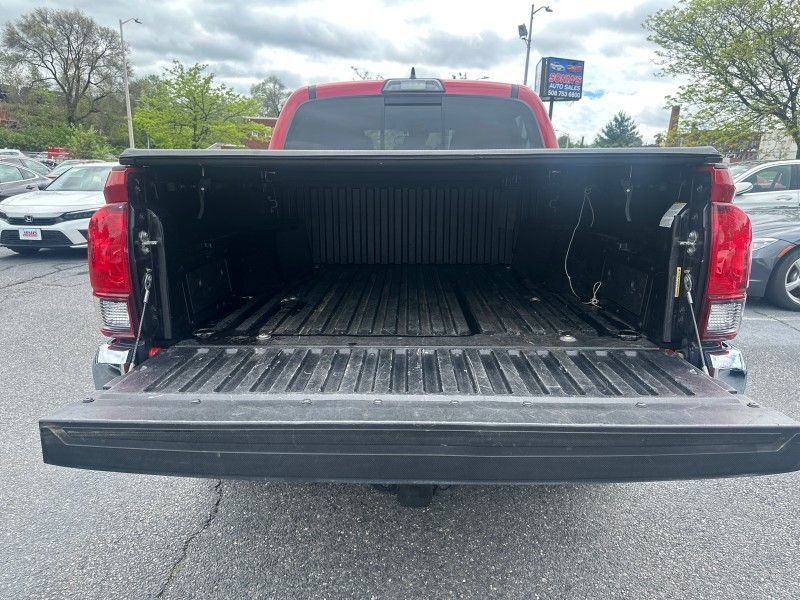 2018 Toyota Tacoma SR5 Worcester MA