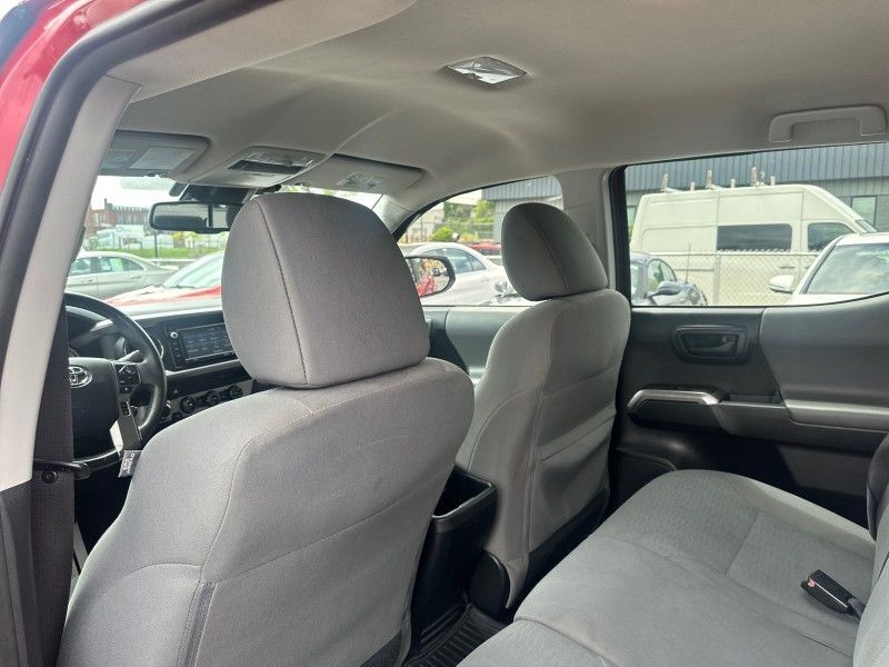 2018 Toyota Tacoma SR5 Worcester MA