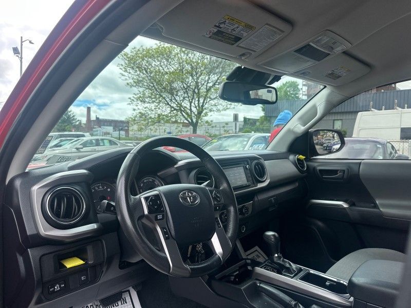 2018 Toyota Tacoma SR5 Worcester MA