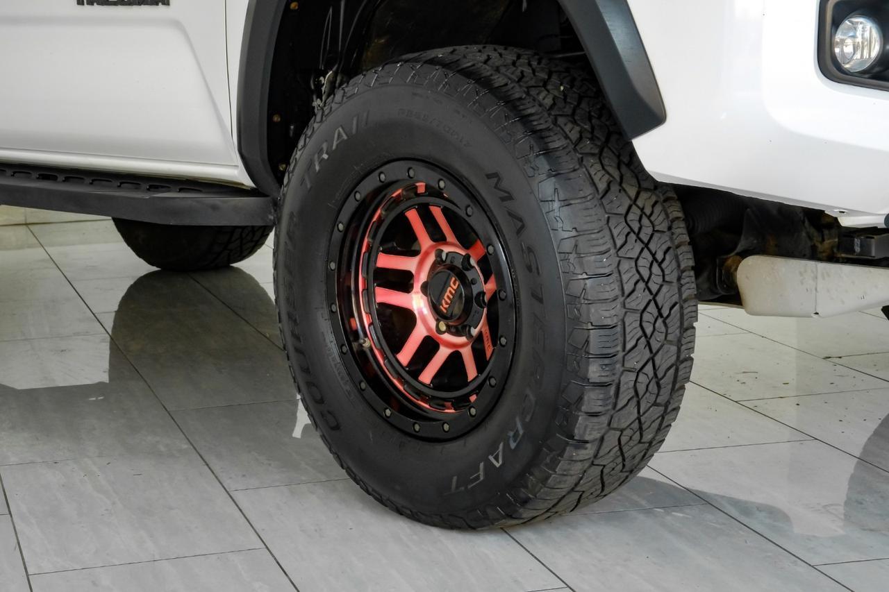 2018 Toyota Tacoma TRD OFF ROAD 4WD V6 DOUBLE CAB TOYOTA SAFETY SENSE BLIND SPOT AS Carrollton TX