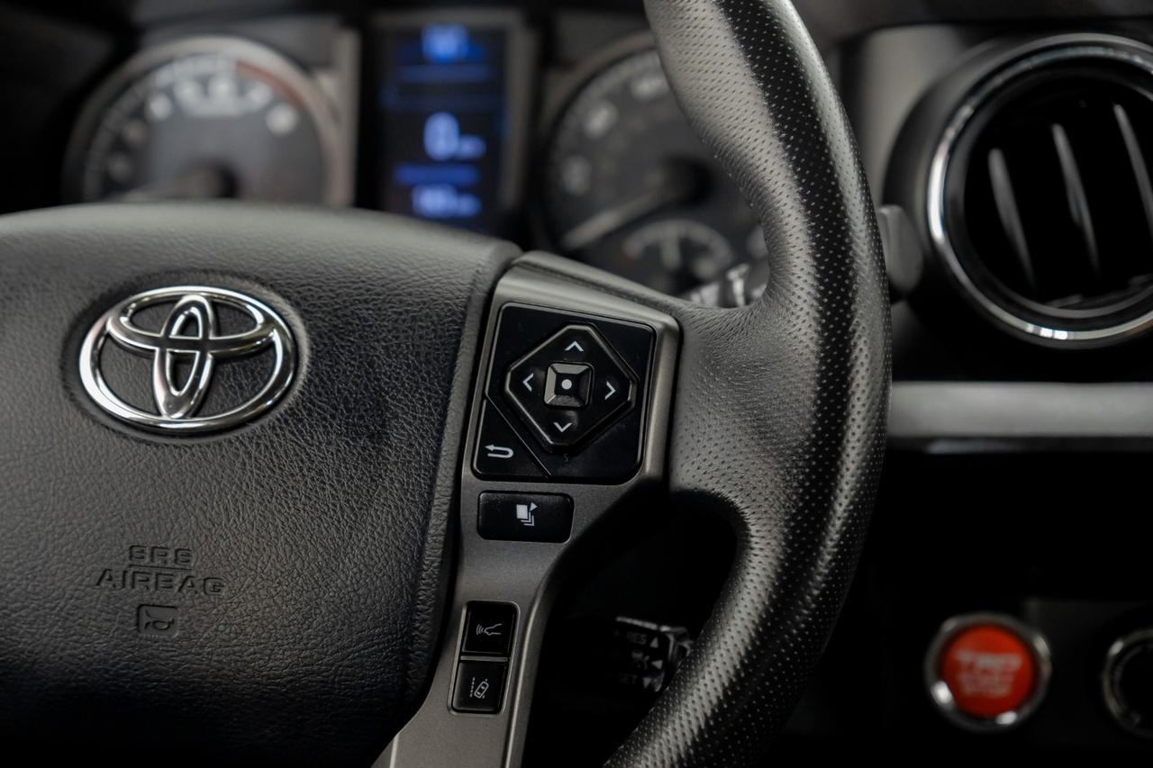 2018 Toyota Tacoma TRD OFF ROAD 4WD V6 DOUBLE CAB TOYOTA SAFETY SENSE BLIND SPOT AS Carrollton TX