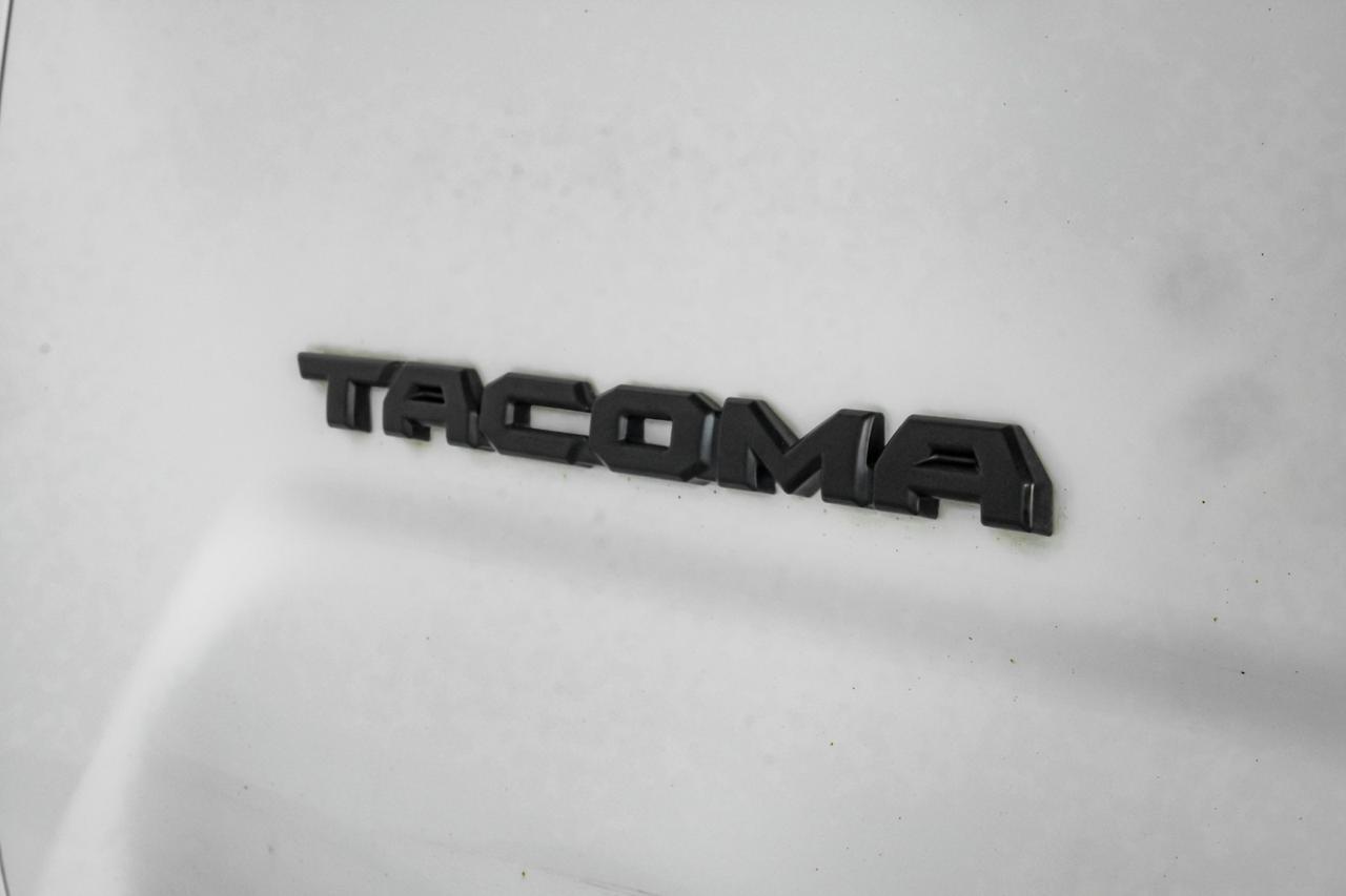 2018 Toyota Tacoma TRD OFF ROAD 4WD V6 DOUBLE CAB TOYOTA SAFETY SENSE BLIND SPOT AS Carrollton TX