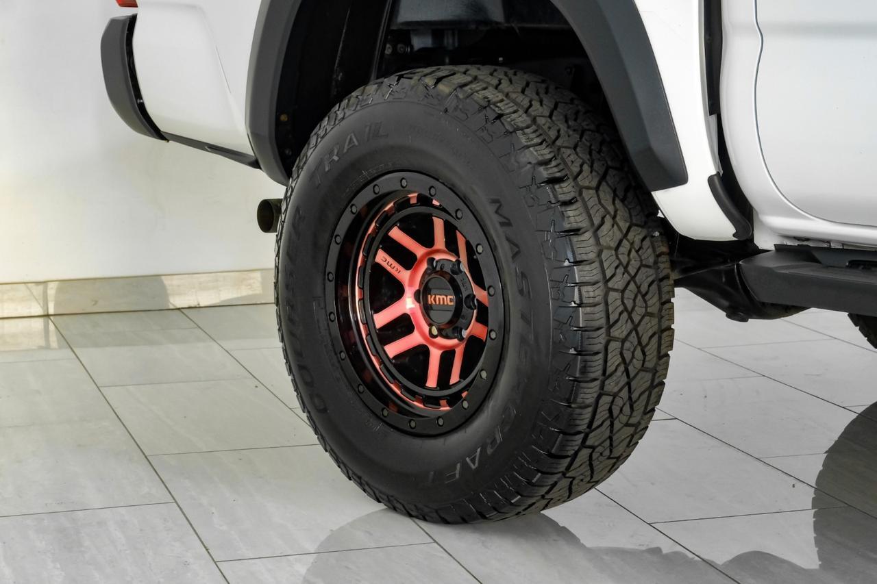 2018 Toyota Tacoma TRD OFF ROAD 4WD V6 DOUBLE CAB TOYOTA SAFETY SENSE BLIND SPOT AS Carrollton TX