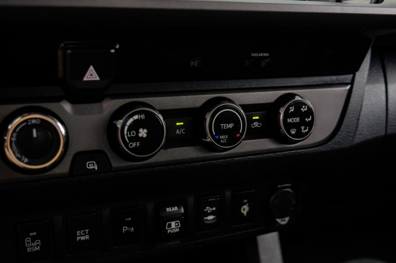 2018 Toyota Tacoma TRD OFF ROAD 4WD V6 DOUBLE CAB TOYOTA SAFETY SENSE BLIND SPOT AS Carrollton TX