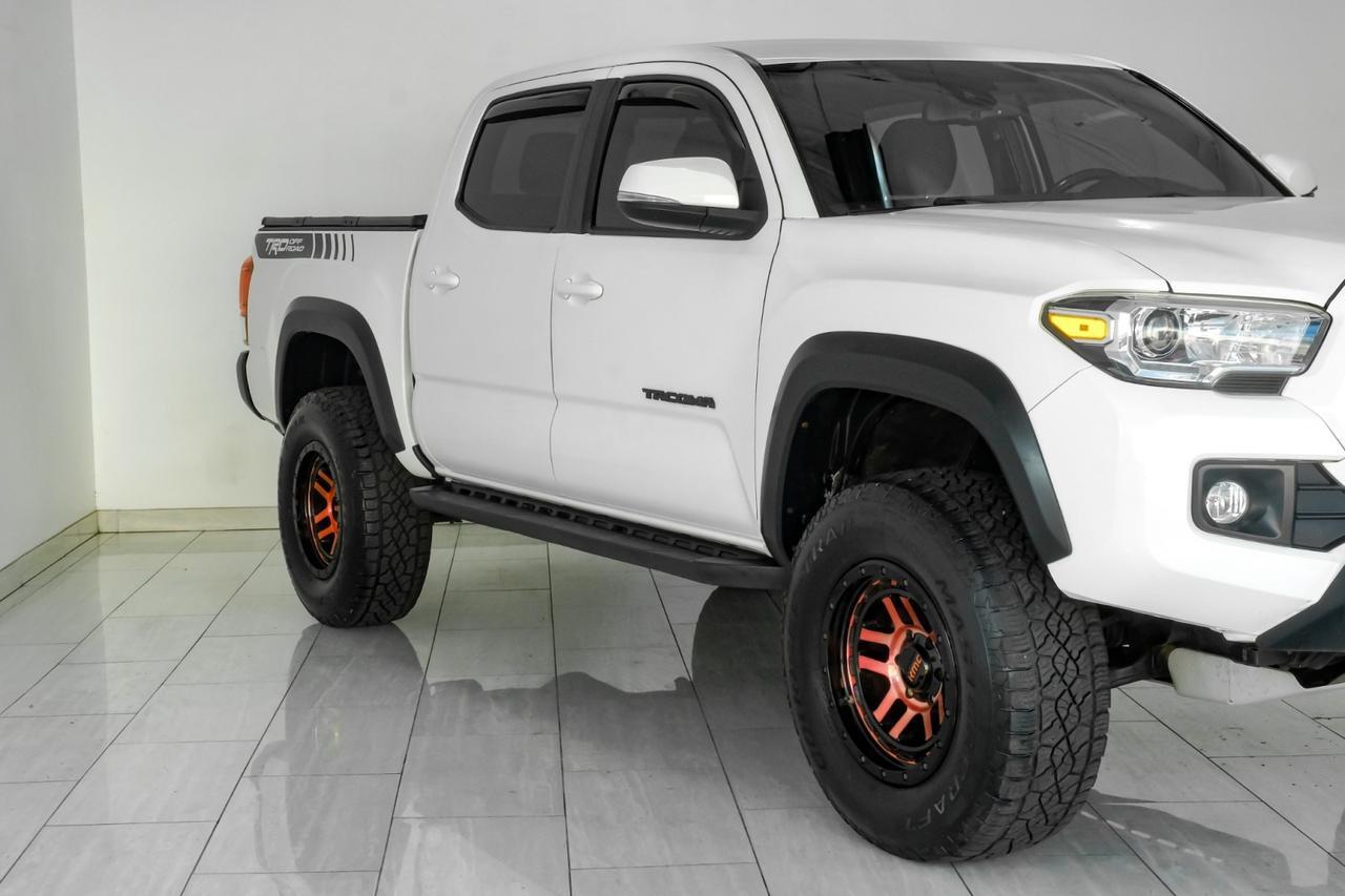 2018 Toyota Tacoma TRD OFF ROAD 4WD V6 DOUBLE CAB TOYOTA SAFETY SENSE BLIND SPOT AS Carrollton TX