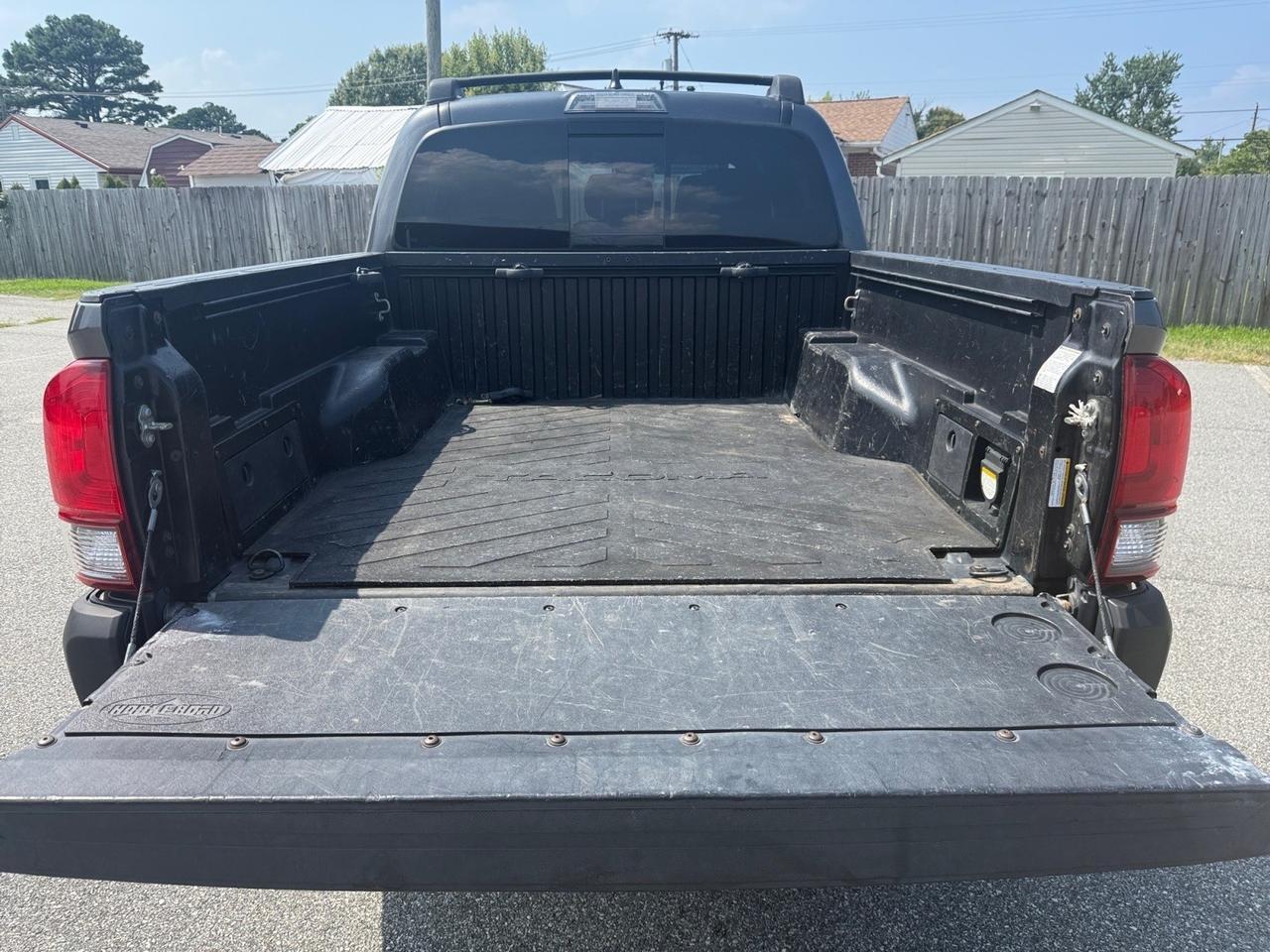 2018 Toyota Tacoma TRD Off Road, BLUETOOTH, BED LINER, TAILGATE STEP, TOW PACKAGE, SLIDING REAR WINDOW, BACKUP CAMERA, KEYLESS START, ALL WEATHER FLOOR MATS, THIS TACOMA IS READY TO HIT THE TRAILS! Norfolk VA