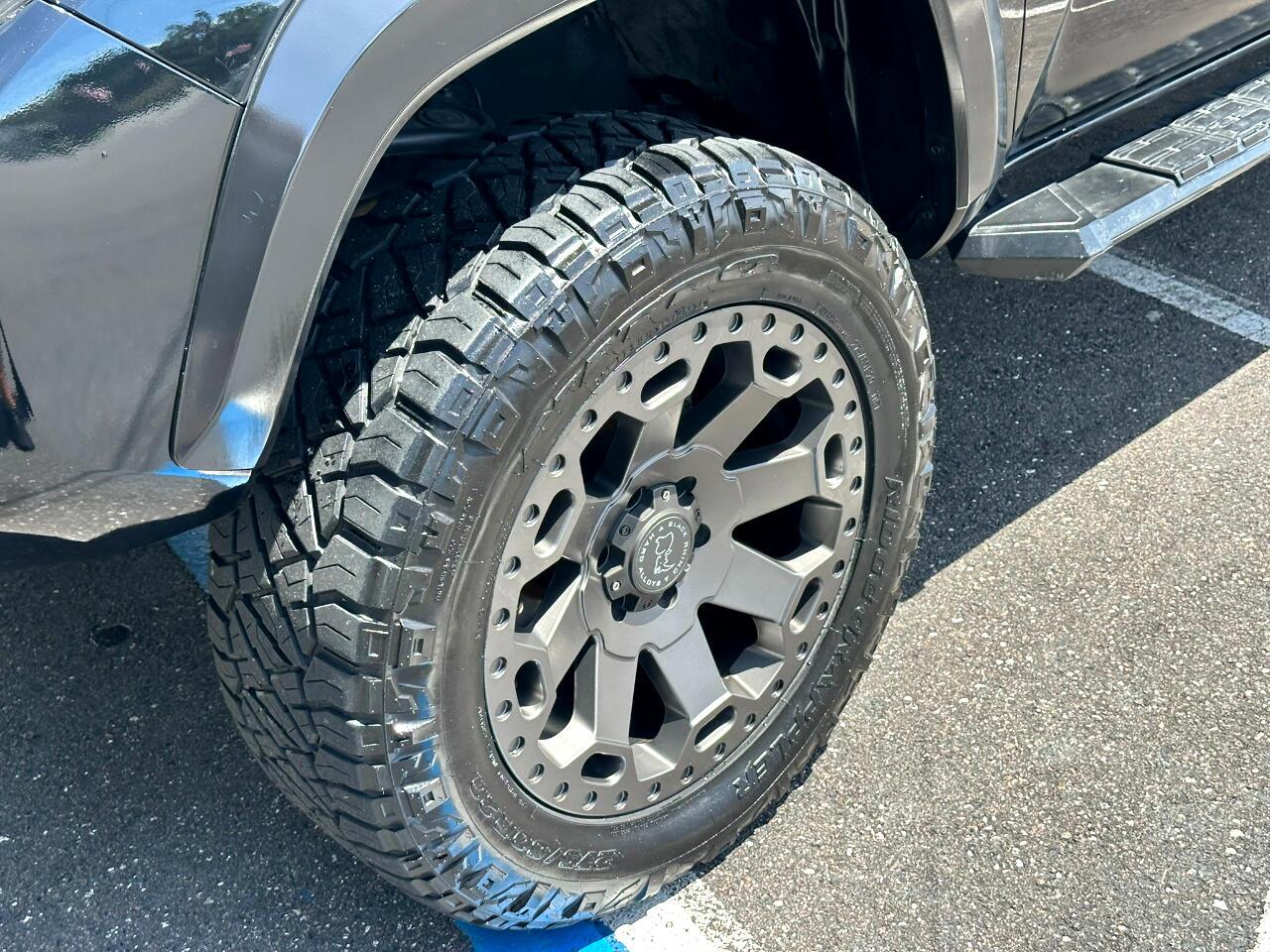 2018 Toyota Tacoma TRD Off Road Double Cab 5&apos; Bed V6 4x4 MT (Natl) Jacksonville FL