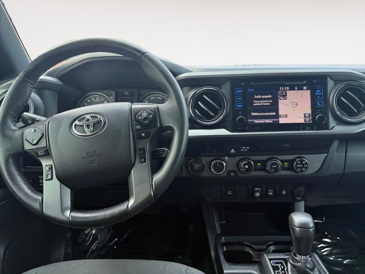 2018 Toyota Tacoma TRD Sport, BLUETOOTH, BED LINER, TOW PACKAGE, SLIDING REAR WINDOW, BACKUP CAMERA, POWER MIRRORS, KEYLESS START, COME AND TEST DRIVE THIS TOYOTA TACOMA TODAY!