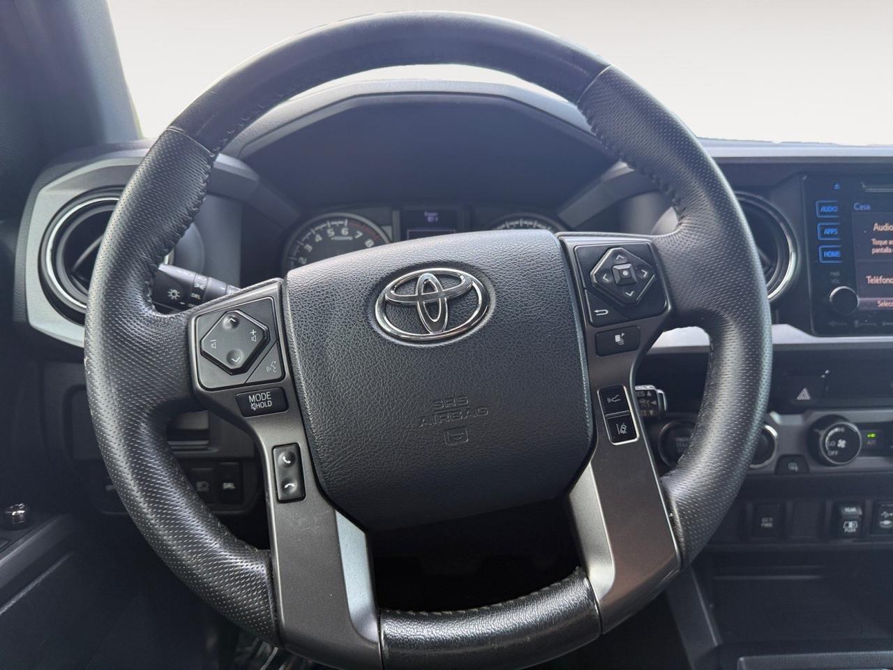 2018 Toyota Tacoma TRD Sport, BLUETOOTH, BED LINER, TOW PACKAGE, SLIDING REAR WINDOW, BACKUP CAMERA, POWER MIRRORS, KEYLESS START, COME AND TEST DRIVE THIS TOYOTA TACOMA TODAY! Norfolk VA