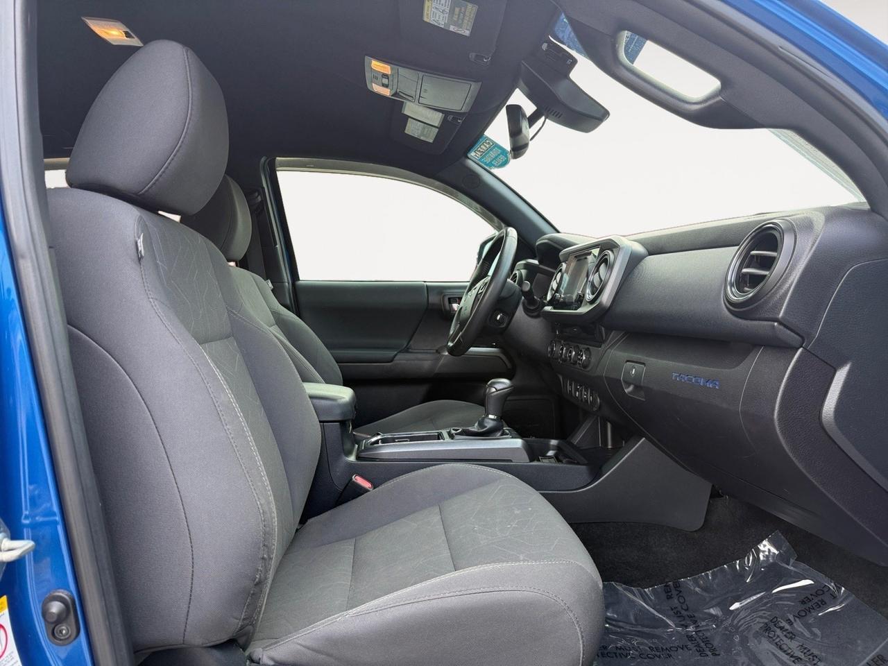 2018 Toyota Tacoma TRD Sport, BLUETOOTH, BED LINER, TOW PACKAGE, SLIDING REAR WINDOW, BACKUP CAMERA, POWER MIRRORS, KEYLESS START, COME AND TEST DRIVE THIS TOYOTA TACOMA TODAY! Norfolk VA