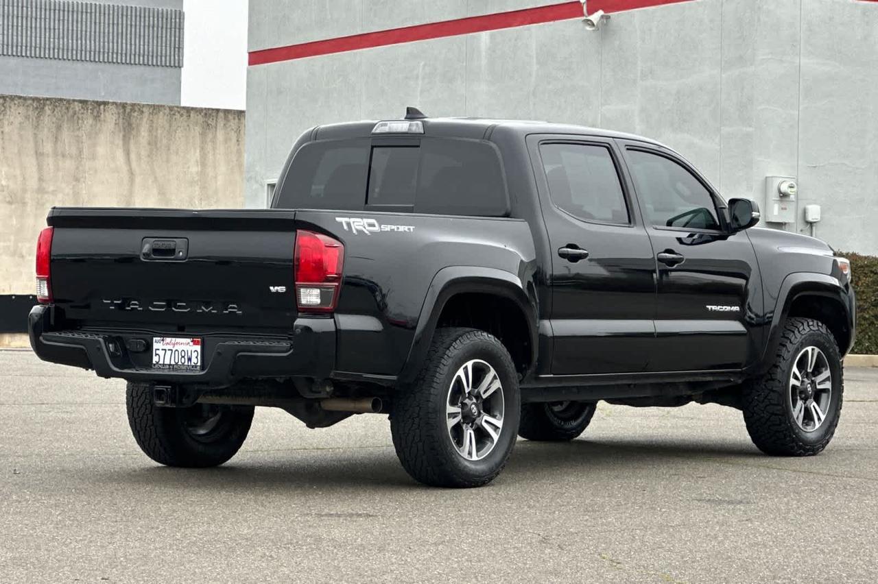 2018 Toyota Tacoma TRD Sport