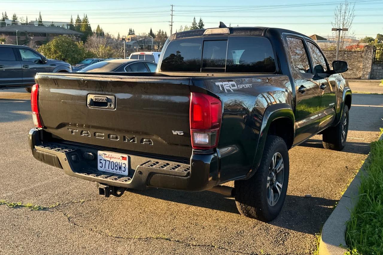 2018 Toyota Tacoma TRD Sport