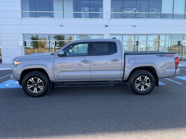 2018 Toyota Tacoma TRD Sport