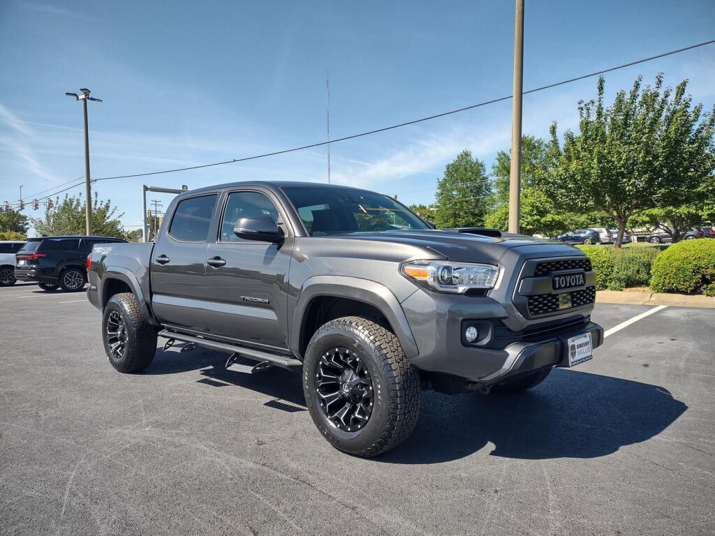 2018 Toyota Tacoma TRD Sport