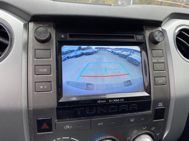 2018 Toyota Tundra 4WD SR5 Bristol  PA