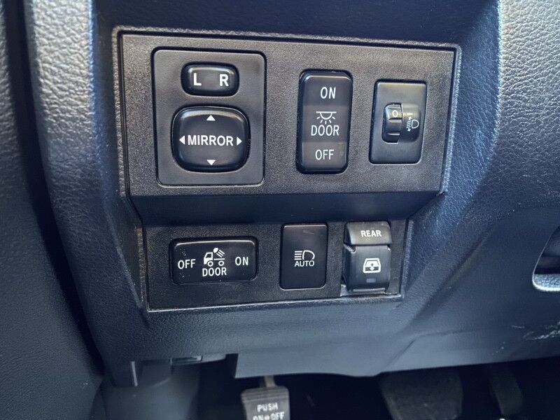 2018 Toyota Tundra 4WD SR5 Springfield PA