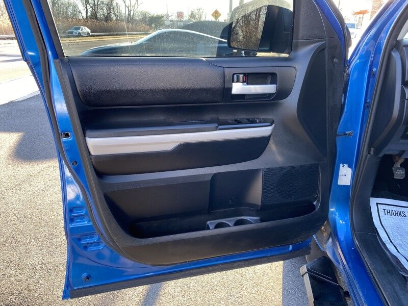 2018 Toyota Tundra 4WD SR5 Springfield PA