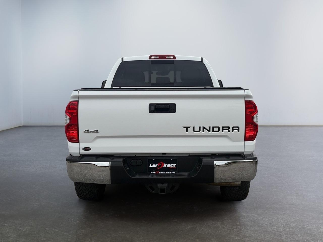 2018 Toyota Tundra 4WD SR5, CUSTOM MOTO METAL WHEELS, RUNNING BOARDS, FENDER FLARES, TOW PACKAGE, BED LINER, NAVIGATION, BACKUP CAMERA, ONLY 1 OWNER, TEST DRIVE THIS TUNDRA TODAY! Virginia Beach VA