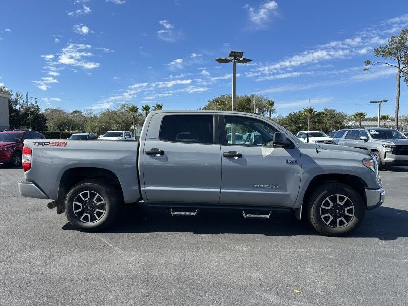 2018 Toyota Tundra 4WD SR5