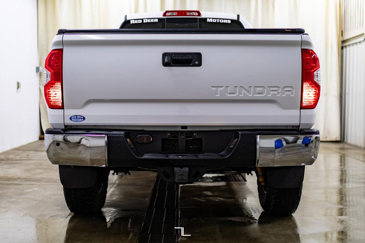 2018 Toyota Tundra 4x4 Double Cab SR5 TRD Nav BCam Level Kit Red Deer AB