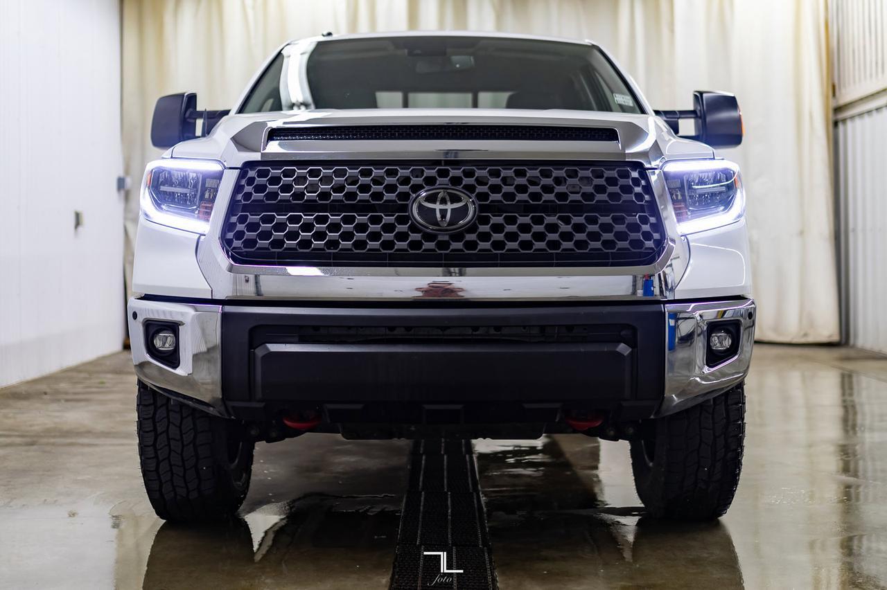 2018 Toyota Tundra 4x4 Double Cab SR5 TRD Nav BCam Level Kit Red Deer AB