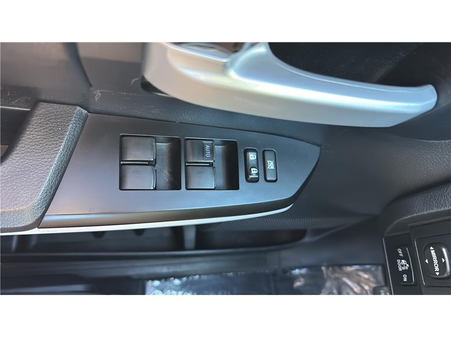 2018 Toyota Tundra CrewMax SR5 Pickup 4D 5 1/2 ft Folsom CA