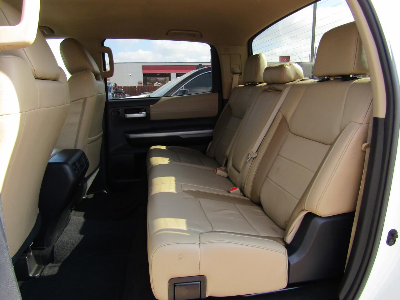 2018 Toyota Tundra Limited CrewMax 5.5 Bed 5.7L FFV (Natl) Grand Prairie TX