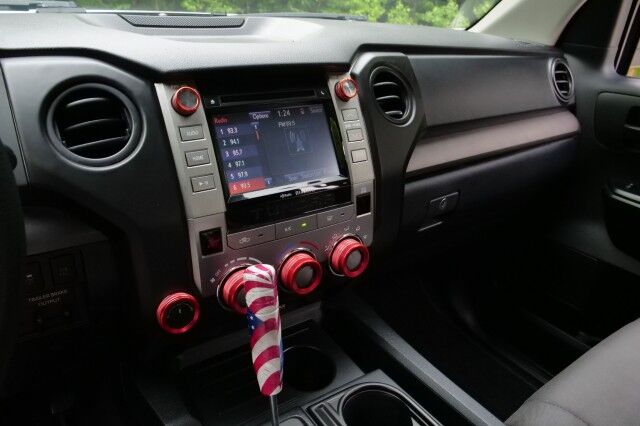 2018 Toyota Tundra SR5 4X4 / TRD Off Road PKG / Wheels & Tires Upgrade! High Point NC