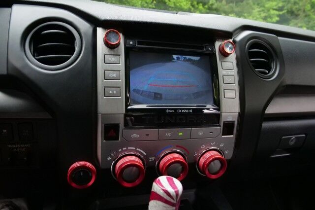 2018 Toyota Tundra SR5 4X4 / TRD Off Road PKG / Wheels & Tires Upgrade! High Point NC